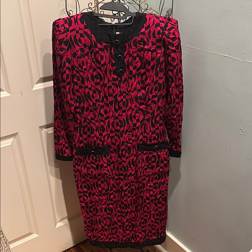 Elegant Black and Pink Women's Dress